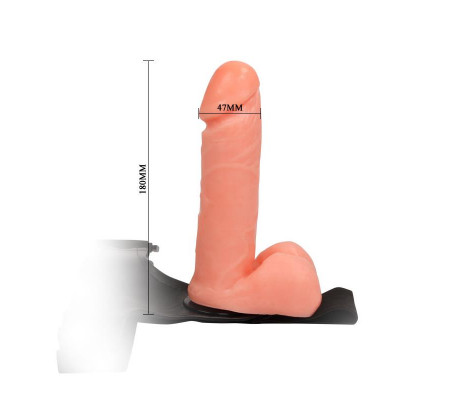 Arnés con Dildo y Testículos 17.5 cm