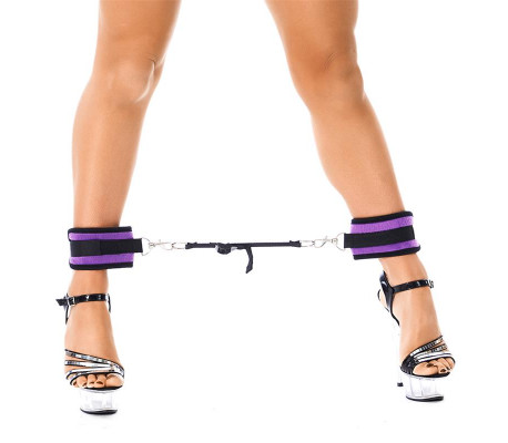Rimba Bondage Play Esposas para Tobillos Con Correa Elástica Color Púrpura