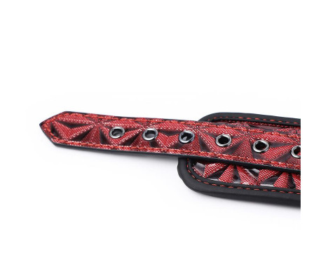 Esposas de Muñeca Acolchadas Ajustable Diamond Cuero Vegano