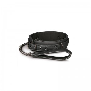 Collar con Correa Negro