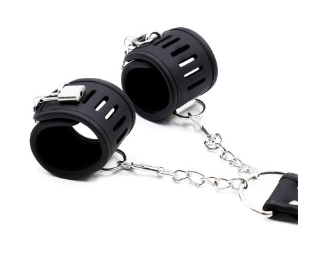 Set de Collar con Esposas y para Muñecas Cuero Vegano