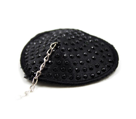 Pezoneras con Cadena de Metal Negro