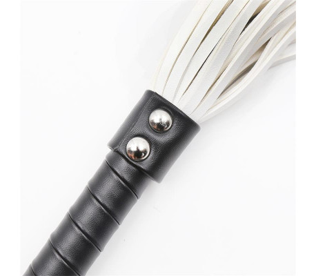 Flogger con Doble Remache 44 cm
