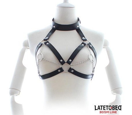 Arnés Bondage con Copas Abiertas y Cadenas