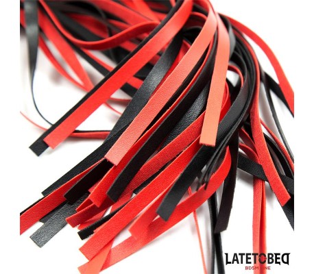Flogger Rojo y Negro  50cm