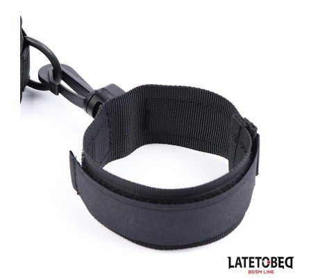 Collar con Esposas Nylon Talla Única