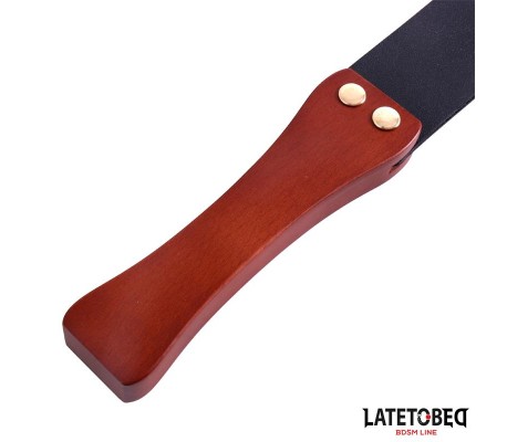 Pala con Mango de Madera 47 cm