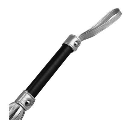 Flogger Cuero Sintético Plateado y Negro