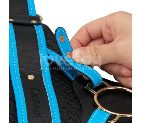 Arnés con Dildo con Vibración 8