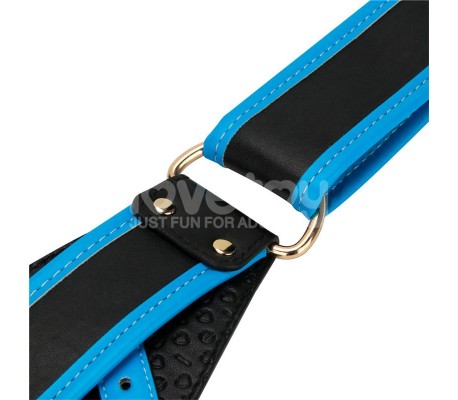 Arnés con Dildo con Vibración 9.5