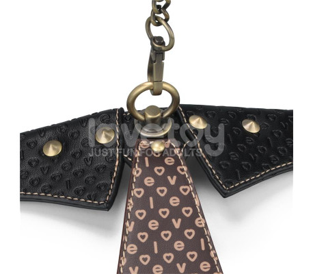 Rebellion Reign Collar con Cadena