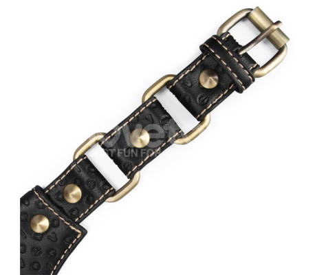 Rebellion Reign Collar con Cadena