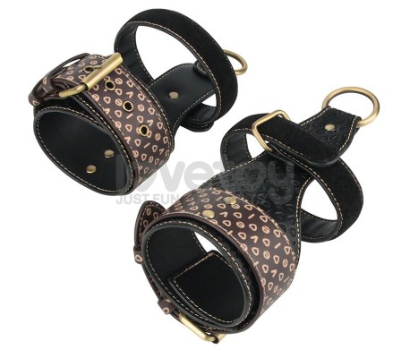 Restricciones para la Cama Rebellion Reign