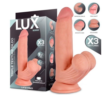 Bernd Dildo Triple Densidad con Testículos Oscilantes 9.2