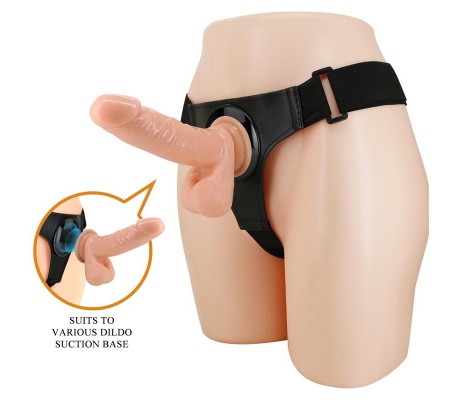 Tom Arnés con Dildo 7.4